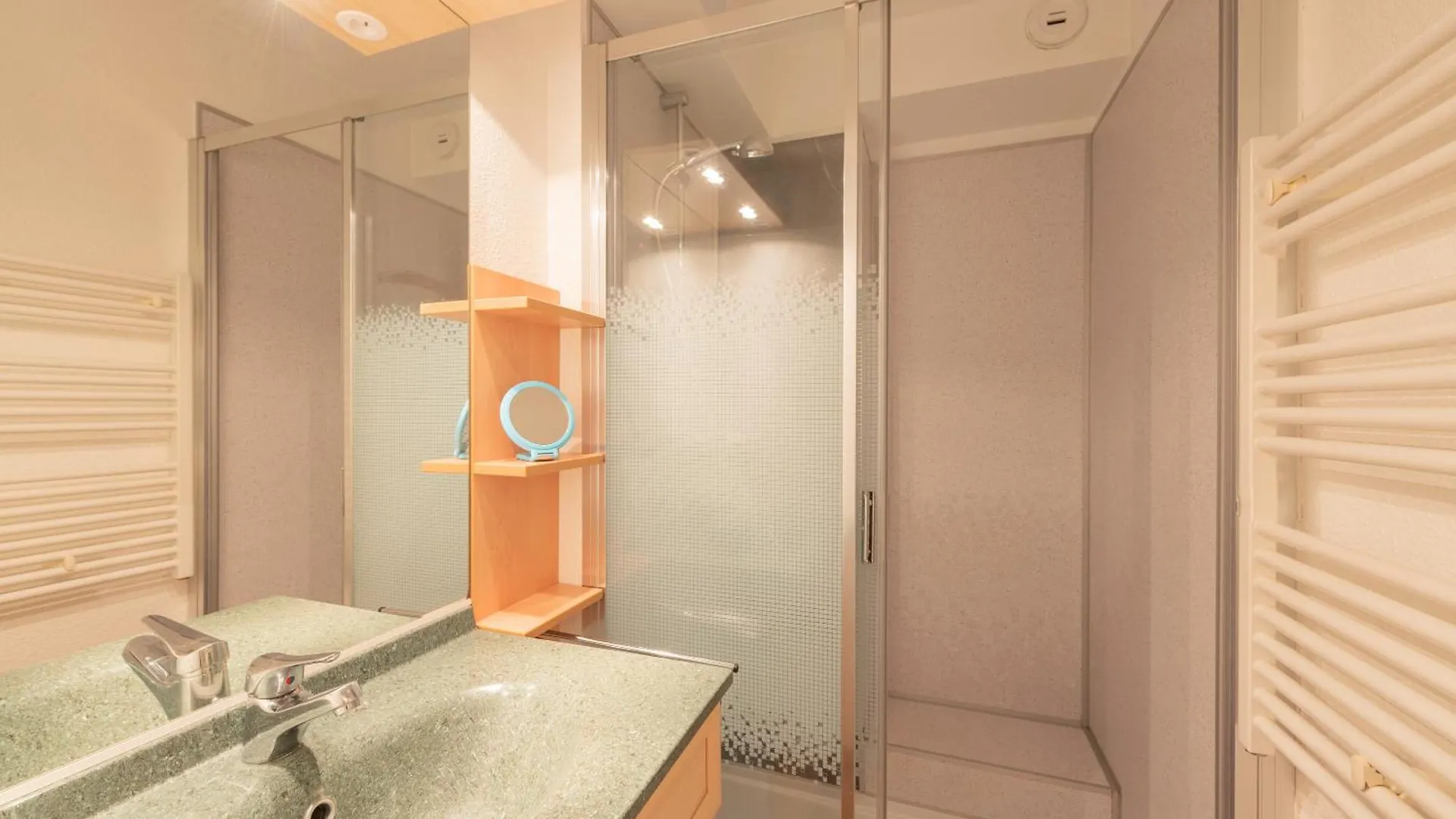 Le Village Des Thermes Vignec Apartment